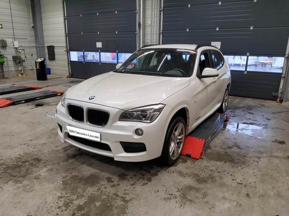 Náhled zpředu zleva