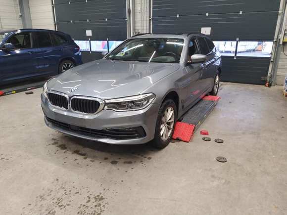 Náhled zpředu zleva