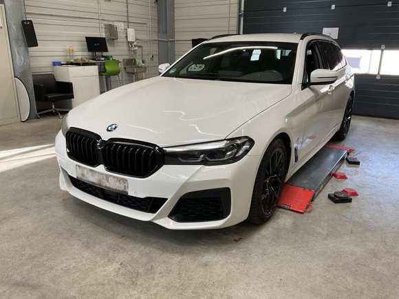 Náhled zpředu zleva