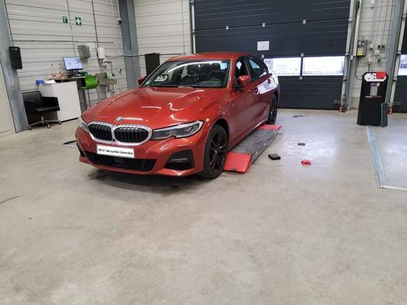 Widok z przodu po stronie lewej