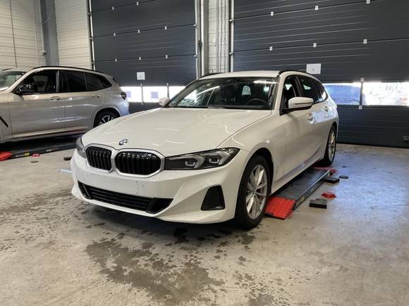 Náhled zpředu zleva