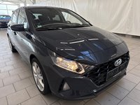 Skats no labās puses priekšā