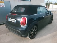 Aanzicht achter rechts