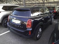 Aanzicht achter rechts