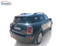 Pogled od pozadi desno