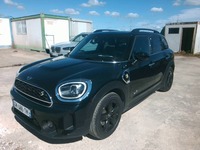 Pogled od napred levo