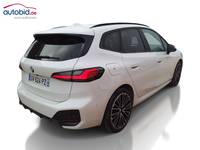 Aanzicht achter rechts