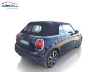 Pogled od pozadi desno