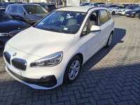 Pogled sprijeda lijevo