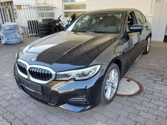 Pogled sprijeda lijevo