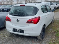 Vue de l’arrière droit