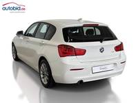 Pogled od pozadi levo