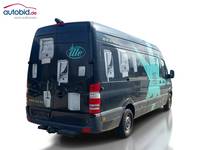 Vue de l’arrière droit