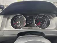 Pohled na přístrojovou desku