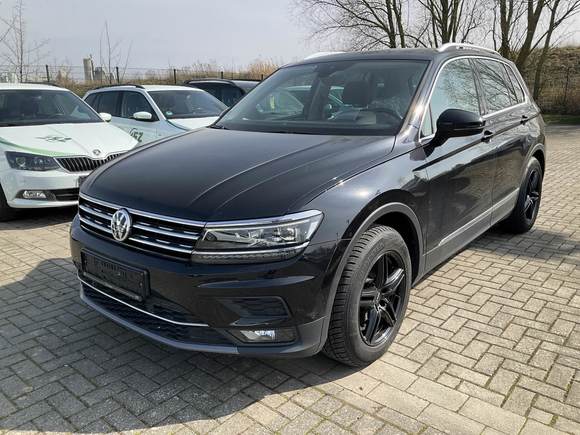 Pogled sprijeda lijevo