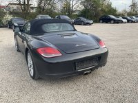 Pogled straga lijevo