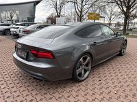 Vue de l’arrière droit