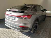 Vue de l’arrière droit