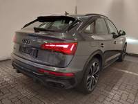 Vue de l’arrière droit