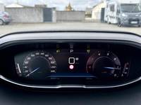 Pohled na přístrojovou desku