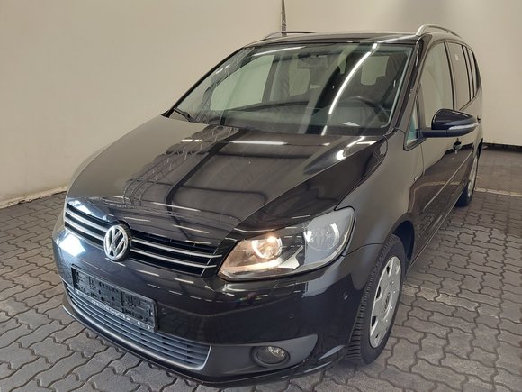 Pogled sprijeda lijevo