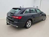 Vue de l’arrière droit