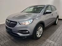 Pogled sprijeda lijevo