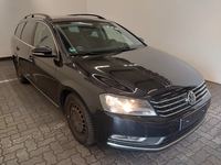 Pogled sprijeda desno