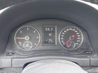 Pogled na kombinirani instrument