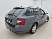 Náhled zezadu zprava