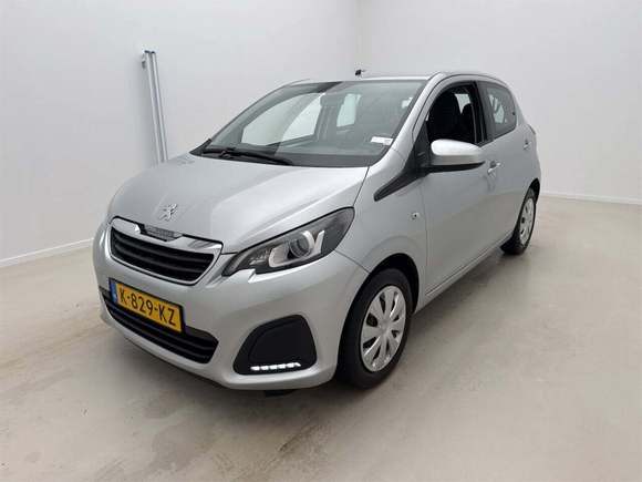 Náhled zpředu zleva