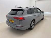 Widok z tyłu po stronie prawej