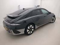 Widok z tyłu po stronie prawej