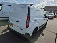 Widok z tyłu po stronie prawej