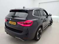 Widok z tyłu po stronie prawej