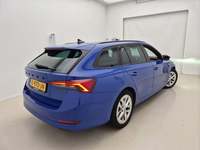 Widok z tyłu po stronie prawej