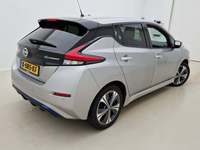 Widok z tyłu po stronie prawej