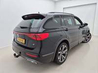 Widok z tyłu po stronie prawej