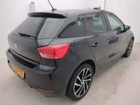 Widok z tyłu po stronie prawej