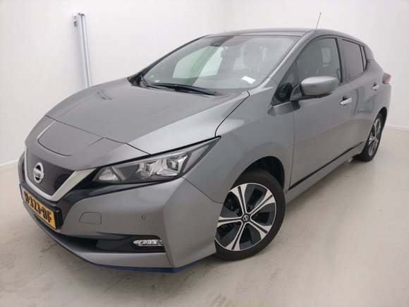 Widok z przodu po stronie lewej