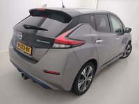 Widok z tyłu po stronie prawej