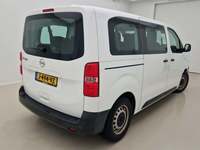 Widok z tyłu po stronie prawej