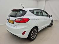 Widok z tyłu po stronie prawej