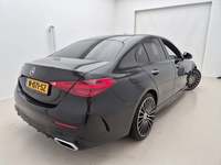 Widok z tyłu po stronie prawej