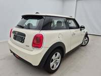 Widok z tyłu po stronie prawej