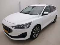 Widok z przodu po stronie lewej