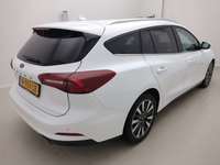 Widok z tyłu po stronie prawej