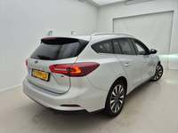 Widok z tyłu po stronie prawej