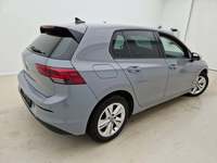 Widok z tyłu po stronie prawej