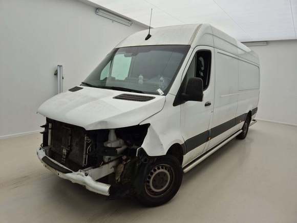 Widok z przodu po stronie lewej